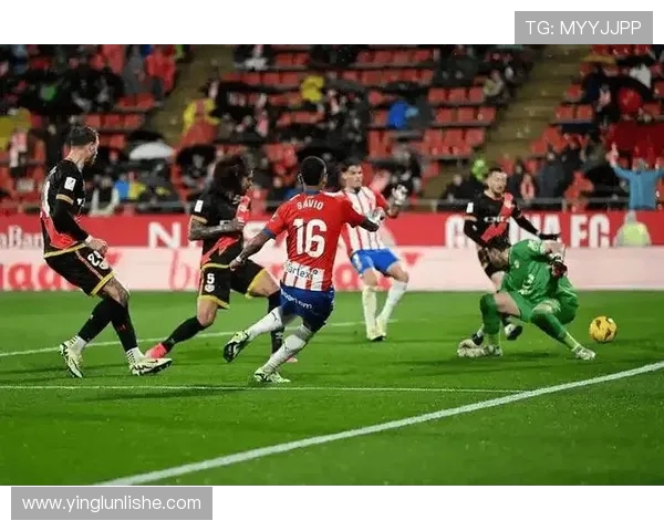 卡迪斯主场迎战巴塞罗那猜想两队战术对决与球员表现 卡迪斯主场迎战巴塞罗那猜想两队战术对决与球员表现